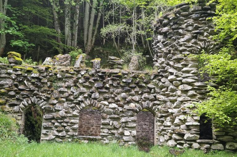 Limestone walls in Scotland