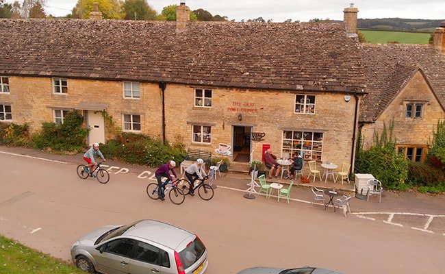 Guiting Power is a lovely place on your UK cycling break